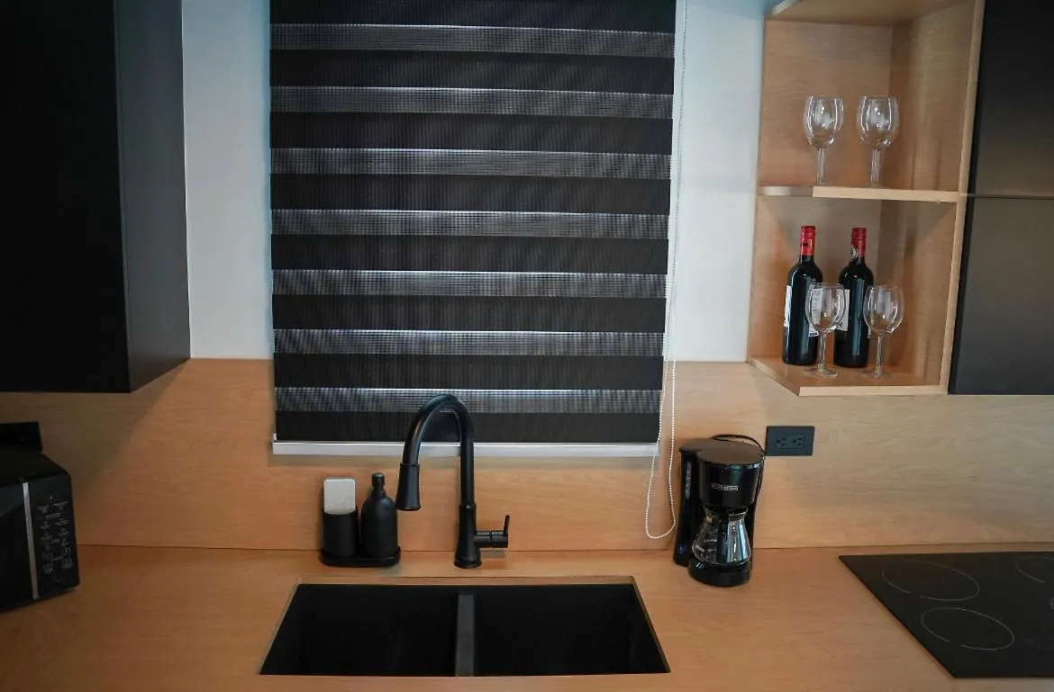 North Breeze Guest House 1 Levittown Apartamento