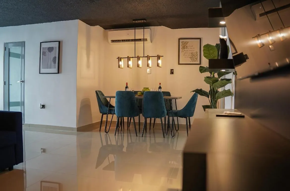 North Breeze Guest House 1 Levittown Apartamento